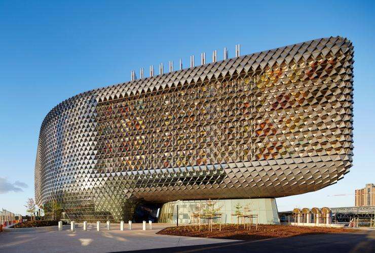 South Australian Health & Medical Research Institute, Adelaide, South Australia © Peter Clarke Photography