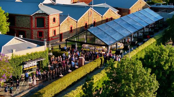 2KW Bar and Restaurant, Adelaide, South Australia © South Australian Tourism Commission
