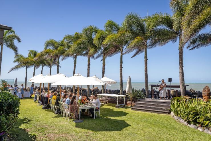 The Riley Hotel Cairns, Queensland © Tourism Australia