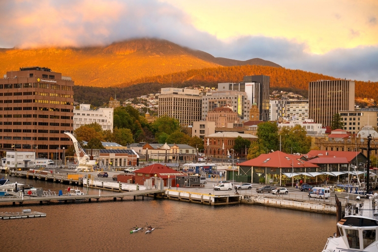 Hobart City, Hobart, Tasmania © Tourism Australia