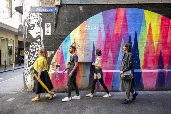 Hidden Secrets Walking Tour, Degraves Street, Melbourne, VIC © Tourism Australia