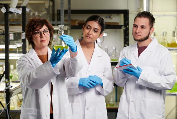 Studying forensic science at Murdoch University, Perth, Western Australia © Department of Jobs, Tourism, Science and Innovation