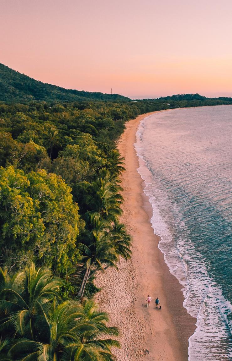 Clifton Beach, Cairns, QLD © Tourism and Events Queensland Clifton Beach, Cairns, QLD © Tourism and Events Queensland