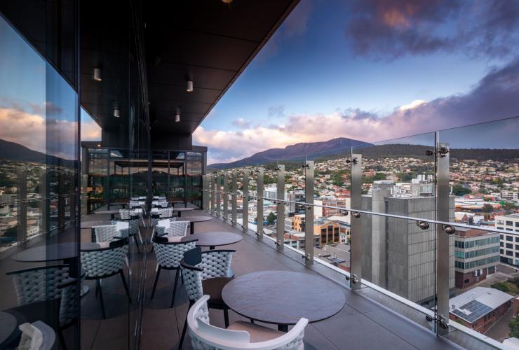 Aura at Crowne Plaza, Hobart, Tasmania © Andrew Knott, Aura Hobart