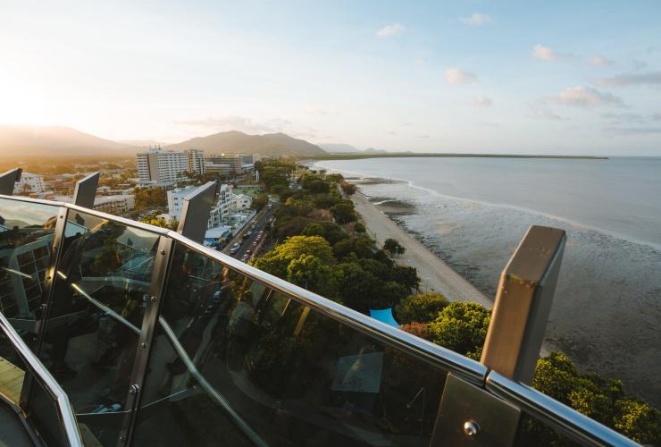 Rocco at Riley, Cairns, Queensland © Tourism Australia