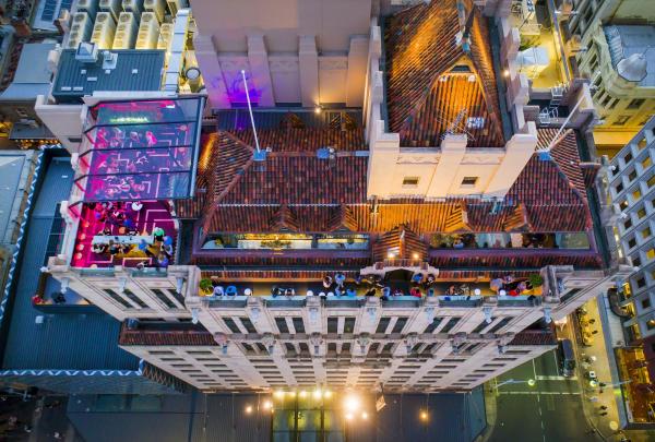 Hennessy Rooftop Bar, Mayfair Hotel, Adelaide, South Australia © Mayfair Hotel