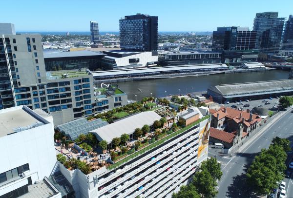 SkyFarm, Melbourne © SkyFarm