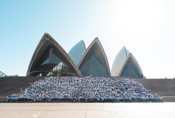 Allianz Life Indonesia group photo at Sydney Opera House, New South Wales © Allianz Life Indonesia