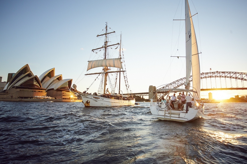 Sailing, Sydney Harbour, Sydney, New South Wales © Destination NSW