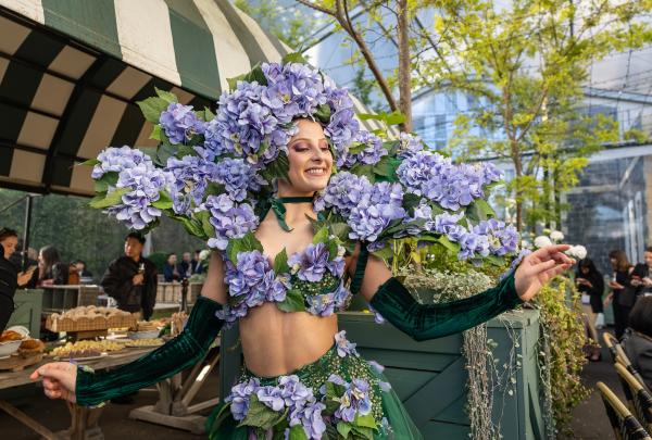 Performer at Australia Next 2025 Welcome Event, The Commons Collective, Victoria © Tourism Australia