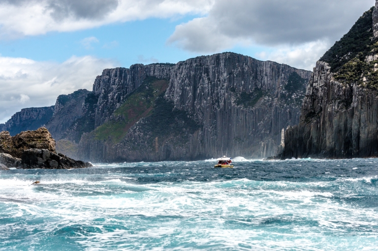 Tasman Island Cruises - Pennicott Wilderness Journeys, Tasman Island, Tasmania © Poon Wai Nang