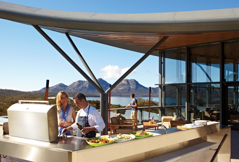 BBQ Lunch at Saffire Freycinet, Coles Bay, Tasmania © Luxury Lodges of Australia