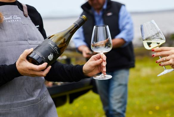Wine tasting outdoors at Moulting Lagoon at Devil's Corner, Freycinet, Tasmania © Devil's Corner