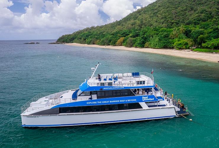 Aquarius II on the water, Cairns, Queensland © Aquarius II